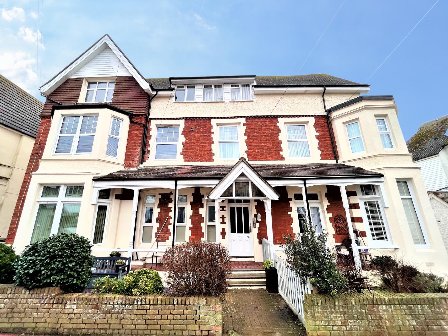 Properties For Sale/Rent Hastings, Bexhill, Eastbourne Oakfield Estate Agents